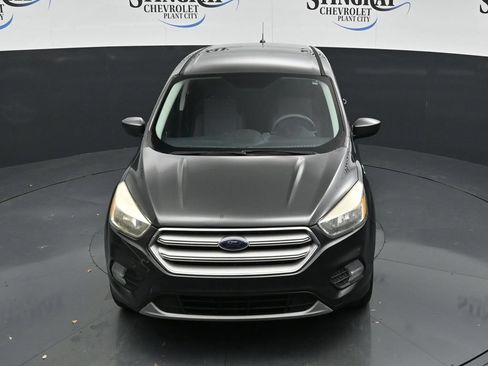 Used 2017 Ford Escape SE FWD image 18
