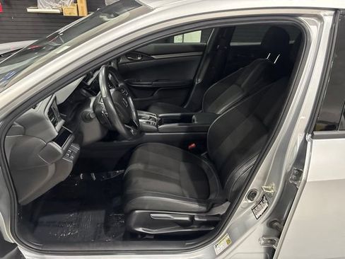 Used 2021 Honda Civic Sport image 12