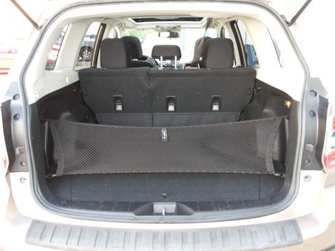 Used 2014 Subaru Forester 2.5i Premium w/ Popular Package #1 AWD/4WD image 24