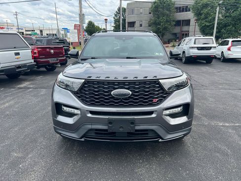 Used 2021 Ford Explorer ST w/ Equipment Group 401A AWD/4WD image 2