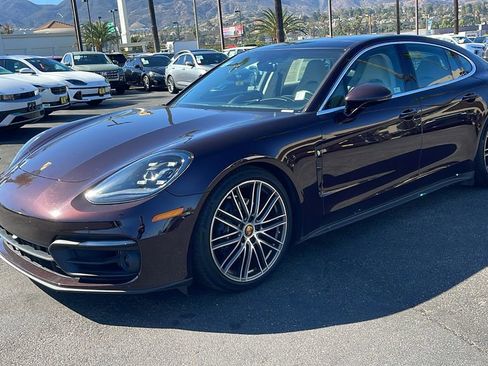 Used 2022 Porsche Panamera Platinum Edition image 13