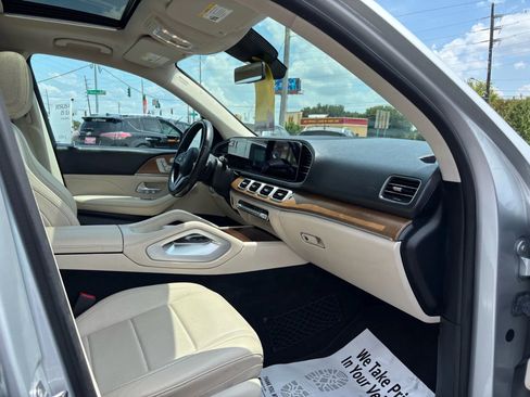 Used 2021 Mercedes-Benz GLE 350 w/ Premium Package image 6