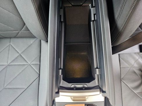 Used 2023 BMW iX xDrive50 w/ Ultimate Package 2 image 60