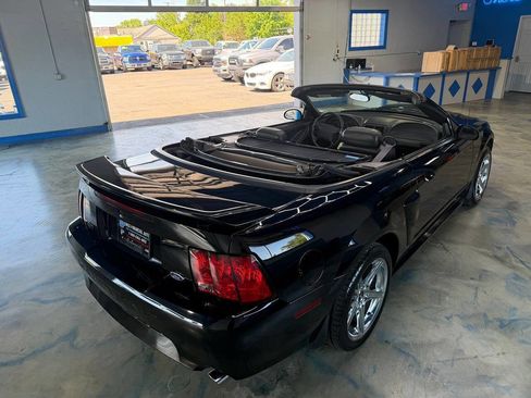 Used 2002 Ford Mustang GT RWD image 20