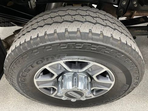 Used 2024 Ford F350 Lariat w/ Camper Package AWD/4WD image 17