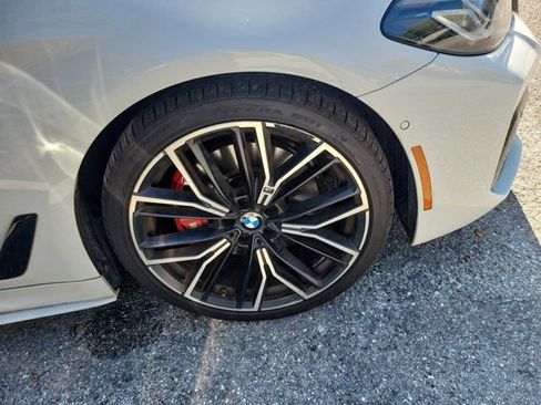 Used 2021 BMW 530i w/ M Sport Package RWD image 10