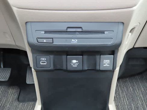 Certified 2023 Honda Odyssey Touring image 25