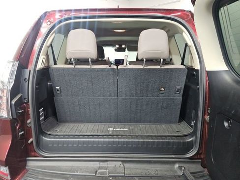 Used 2022 Lexus GX 460 Premium image 30