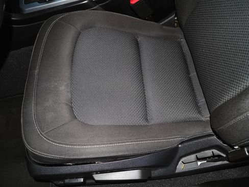 Used 2019 Chevrolet Colorado LT w/ LT Convenience Package AWD/4WD image 24