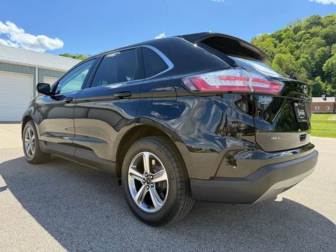 Used 2023 Ford Edge SEL w/ Convenience Package AWD/4WD image 7