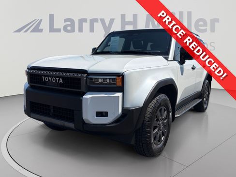 Certified 2025 Toyota Land Cruiser AWD/4WD image 1