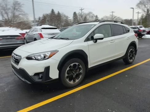 Certified 2023 Subaru Crosstrek 2.0i Premium image 4