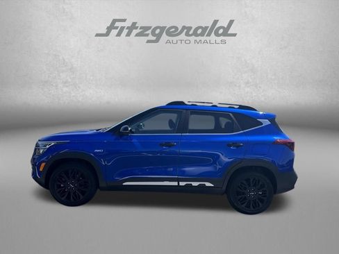 Used 2022 Kia Seltos Nightfall Edition AWD/4WD image 9