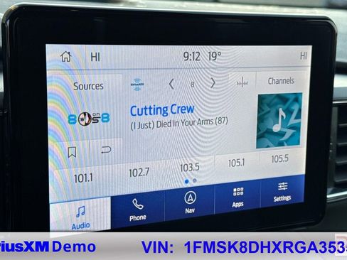 Used 2024 Ford Explorer XLT w/ Equipment Group 202A image 38