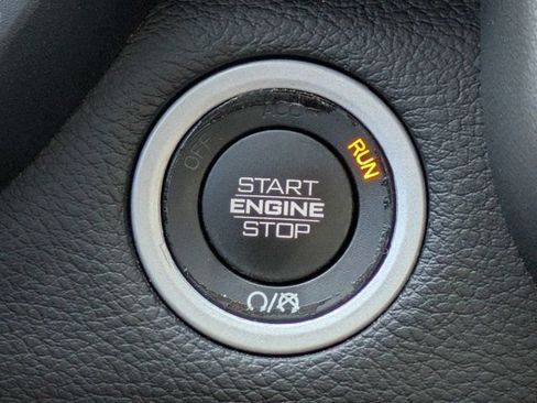 Used 2021 RAM 1500 Laramie RWD image 28
