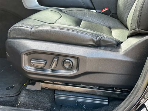 Used 2024 Toyota Tundra Limited image 12