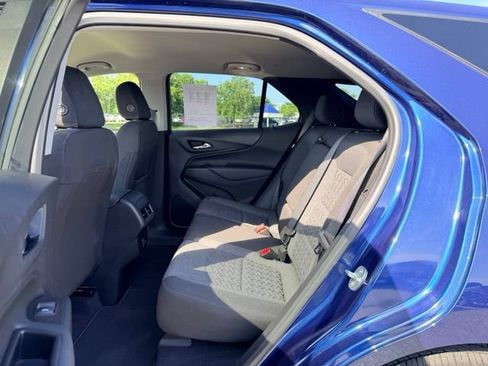 Used 2022 Chevrolet Equinox LT AWD/4WD image 8