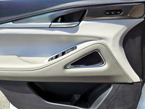 New 2026 INFINITI QX60 Luxe w/ Family Package image 29