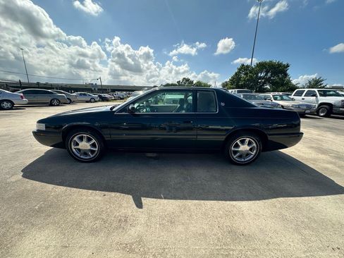 Used 2000 Cadillac Eldorado Touring FWD image 2