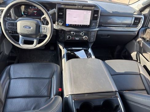 Used 2025 Ford F350 Lariat w/ Lariat Ultimate Package AWD/4WD image 16