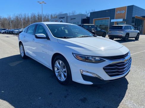 Used 2024 Chevrolet Malibu LT FWD image 1