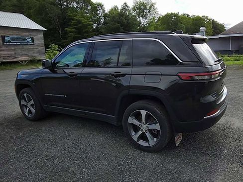 New 2024 Jeep Grand Cherokee Limited 4xe w/ Luxury Tech Group II image 6