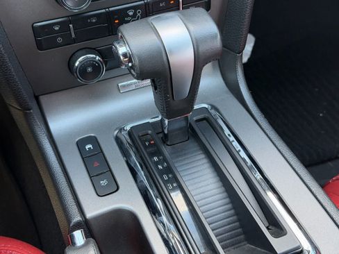 Used 2011 Ford Mustang GT Premium RWD image 9