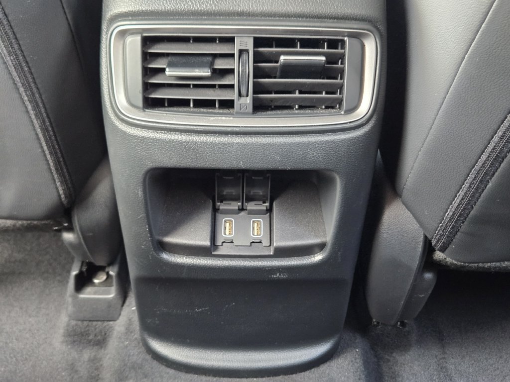 Used 2022 Honda CR-V Touring image 40