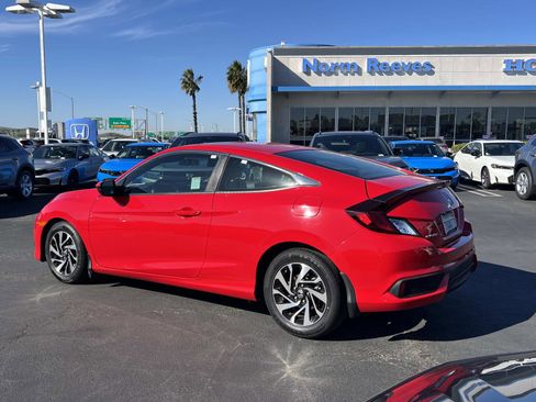 Used 2016 Honda Civic LX-P image 3