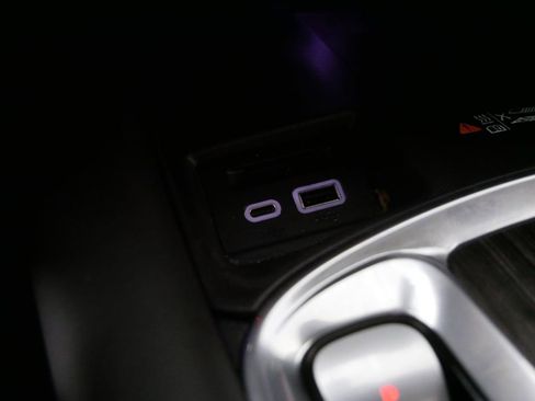 Used 2024 Buick Enclave Avenir image 29