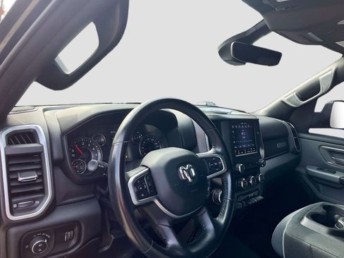 Used 2021 RAM 1500 Big Horn image 9