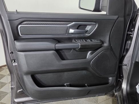 New 2026 RAM 1500 4x4 Crew Cab image 9