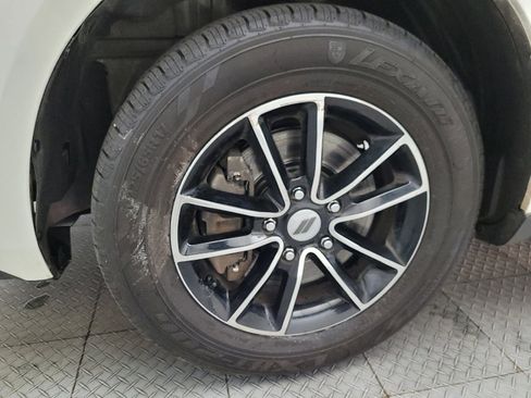 Used 2018 Dodge Journey SE w/ Popular Equipment Group image 31