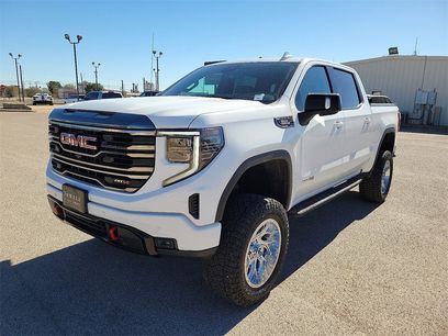Used 2022 GMC Sierra 1500 AT4 w/ AT4 Premium Package