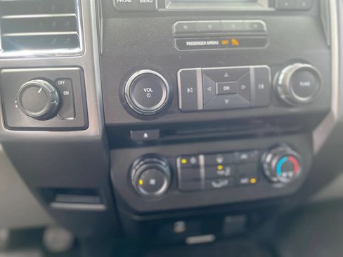 Used 2016 Ford F150 XLT RWD image 20