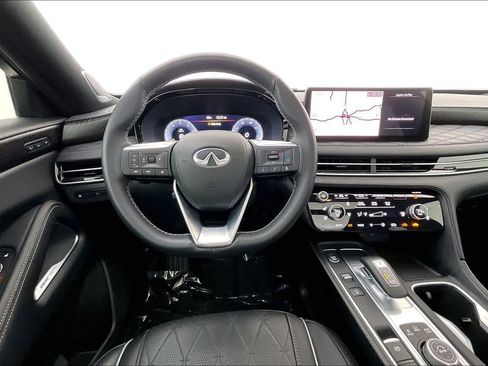 Certified 2025 INFINITI QX60 Autograph w/ Cargo Package image 7