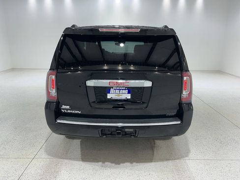 Used 2018 GMC Yukon Denali w/ Denali Ultimate Package image 4
