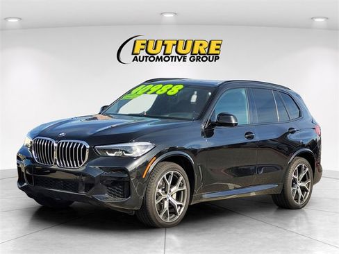 Used 2022 BMW X5 xDrive40i w/ M Sport Package image 5