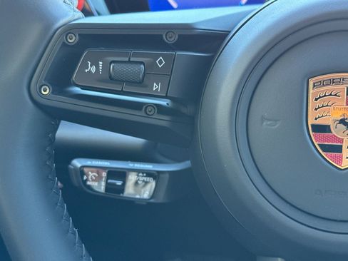New 2026 Porsche Macan 4S Electric AWD/4WD image 29