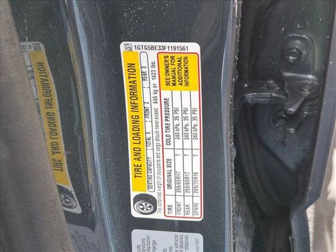 Used 2015 GMC Canyon SLE w/ All-Terrain Package RWD image 15