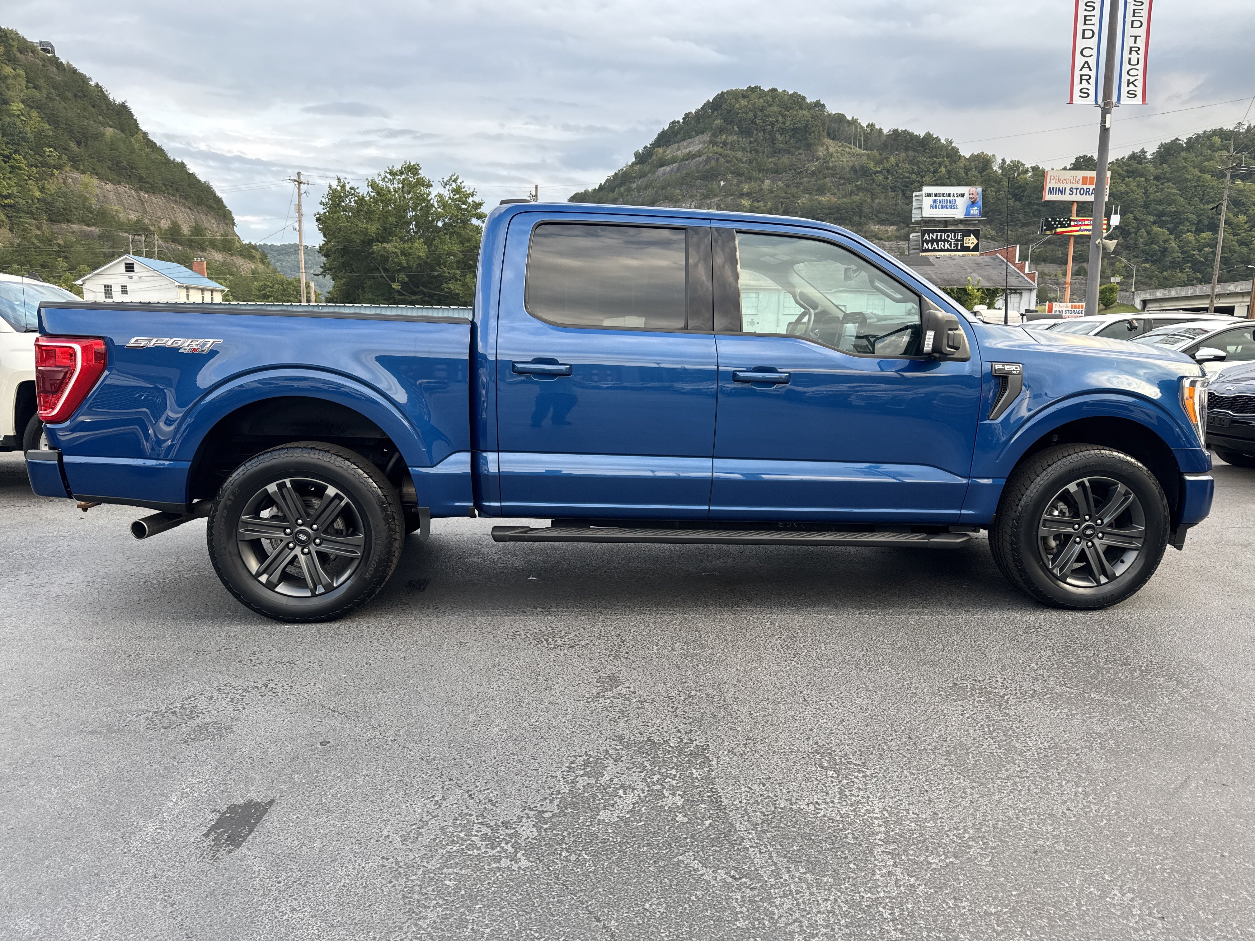 Used 2023 Ford F150 XLT w/ Equipment Group 302A High AWD/4WD image 8