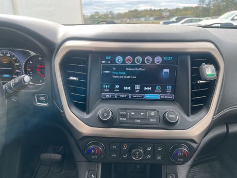 Used 2019 GMC Acadia Denali image 10