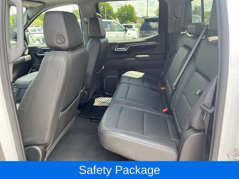 Used 2024 Chevrolet Silverado 1500 LTZ w/ LTZ Premium Package AWD/4WD image 31