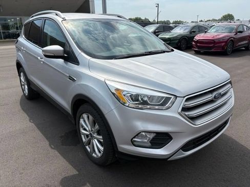 Used 2017 Ford Escape Titanium FWD image 10