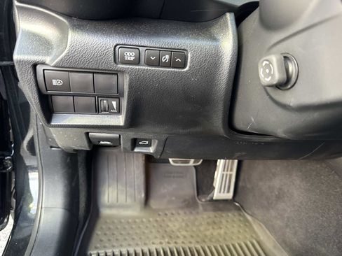 Certified 2024 Lexus IS 350 F Sport image 31