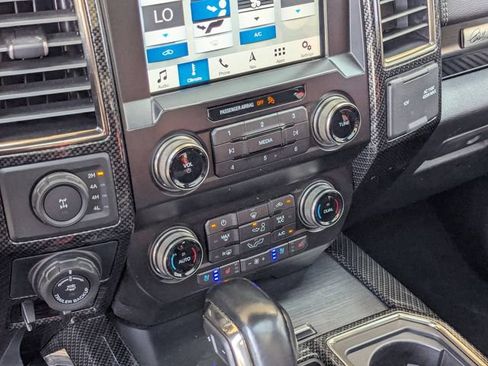 Used 2019 Ford F150 Raptor w/ Equipment Group 802A Luxury AWD/4WD image 29