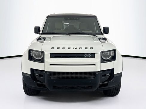 New 2026 Land Rover Defender 110 X-Dynamic SE AWD/4WD image 2