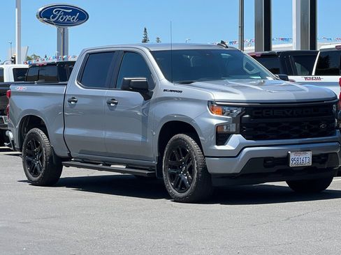 Used 2023 Chevrolet Silverado 1500 Custom w/ LPO, Dark Essentials Package AWD/4WD image 2