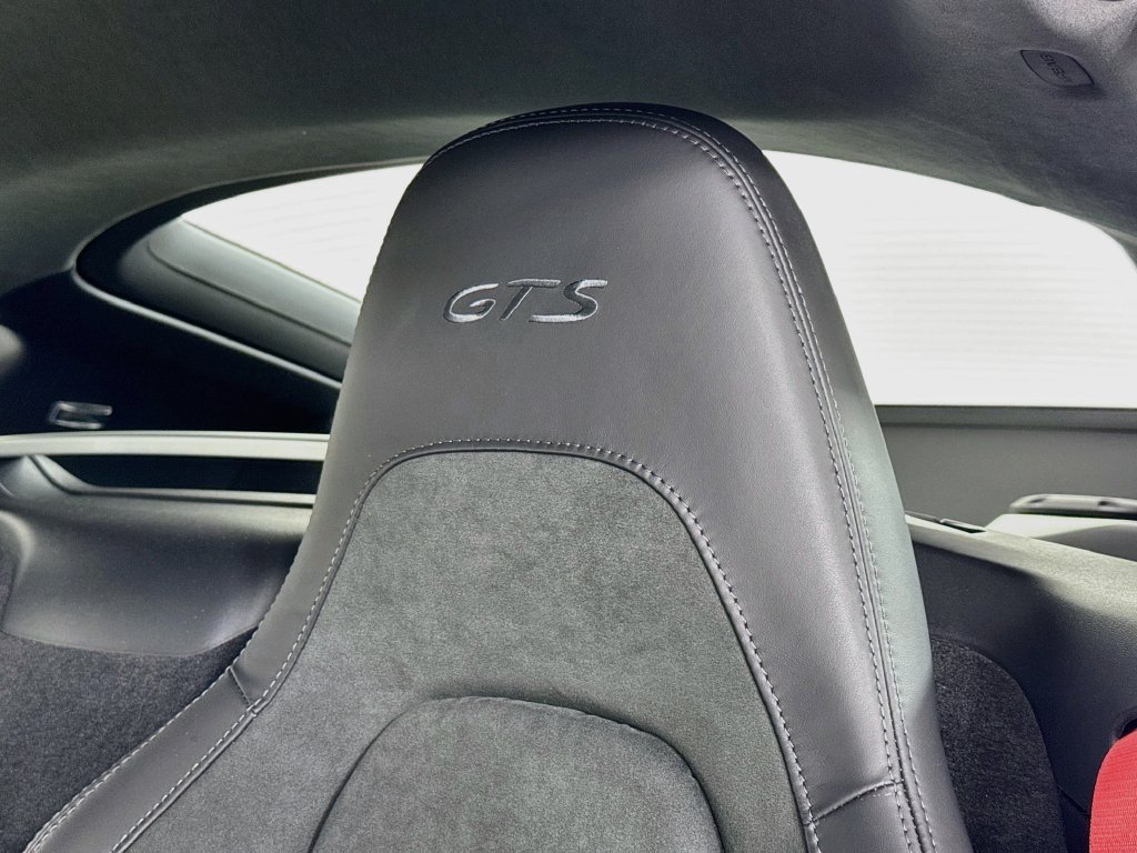 Certified 2025 Porsche 718 Cayman GTS RWD image 15