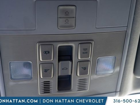 Used 2018 Volkswagen Atlas SEL Premium image 21